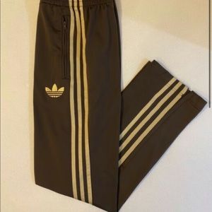 Rare color Men’s Adidas Firebird track Pants